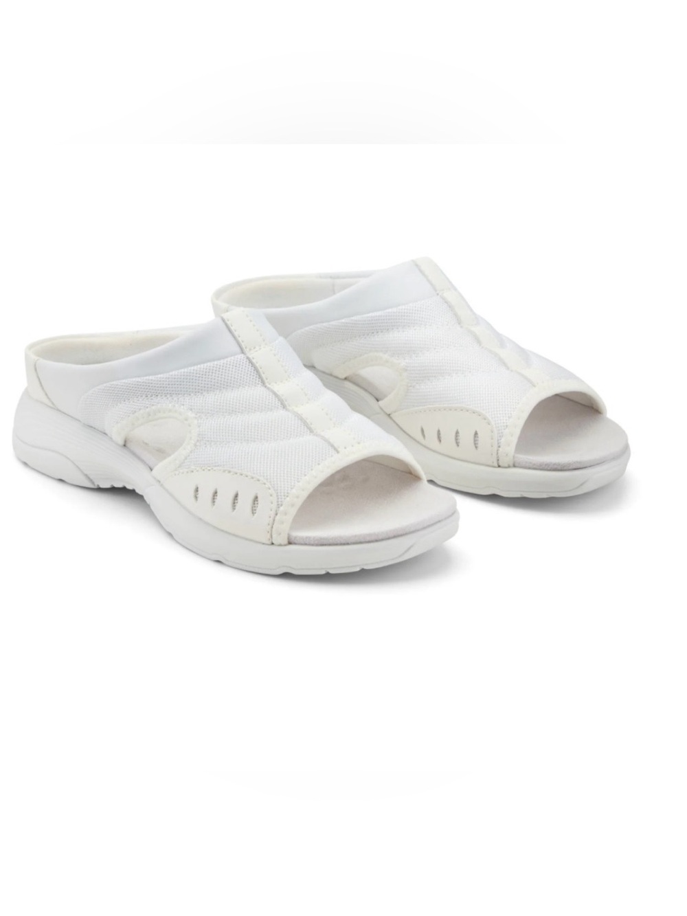 EASY SPIRIT Traciee White Slip-On Sandals. Like new. Size 7.5 N